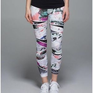 lululemon High Times Pant *Pigment Wave in unicorn tears color, Size 4